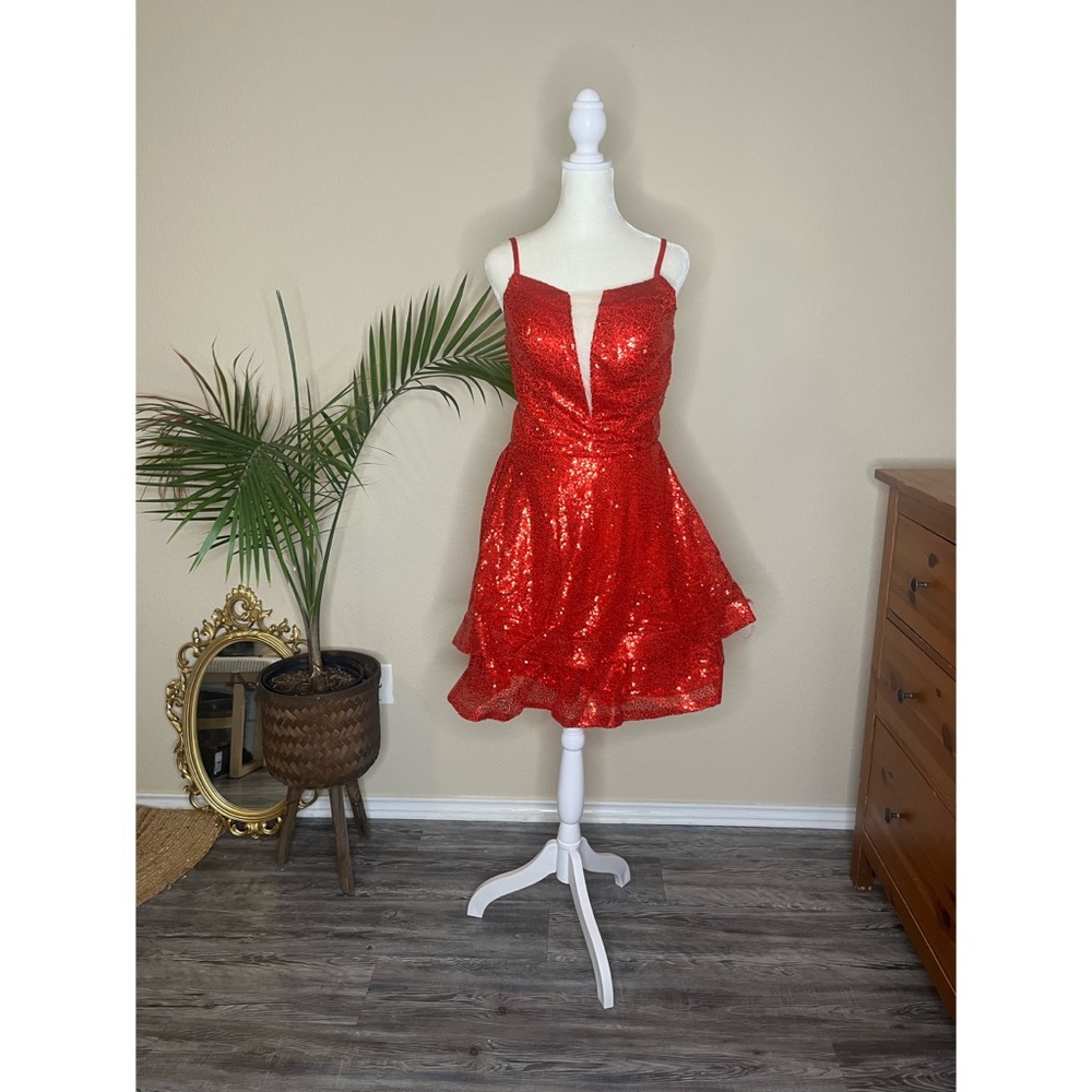 Womens’s Sequin Short Prom Dress with Spaghetti Straps
